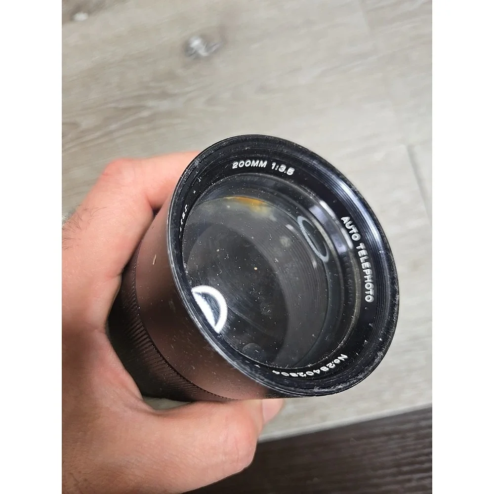 Vivitar 200mm f/3.5 Auto Telephoto Lens Ø62mm MF